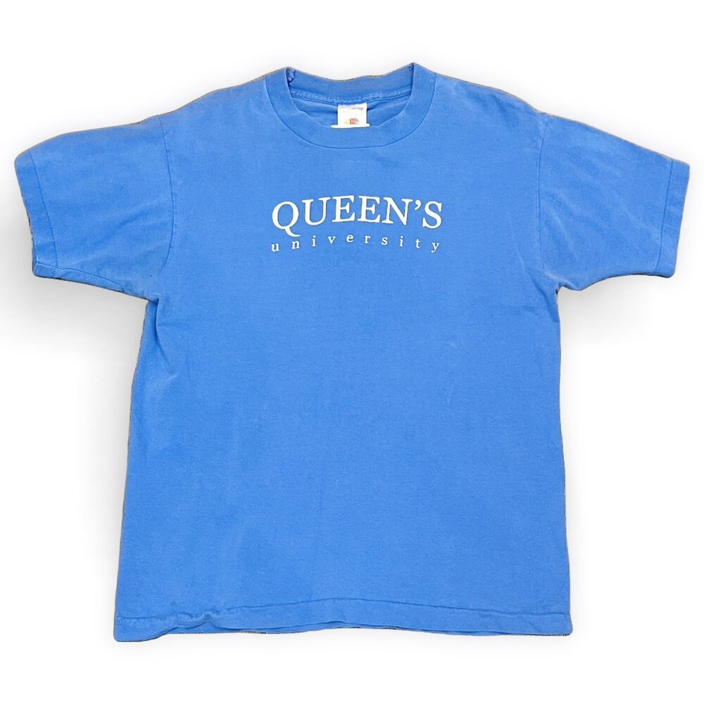 M | Vintage Queen’s University T